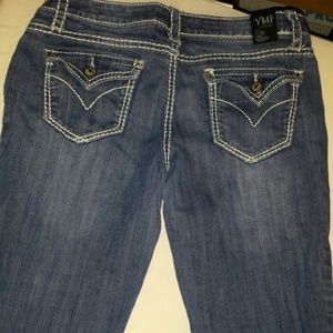 YMI Womens Capri Jeans